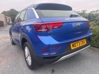 VOLKSWAGEN T-ROC
